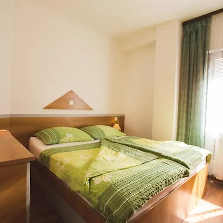 Apartmani Nada & Darko, Kampor, Rab, Hrvatska Exterior photo