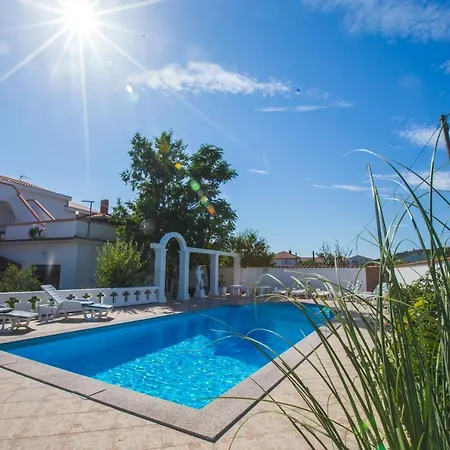 Apartmani Nada & Darko, Kampor, Rab, Hrvatska Exterior photo