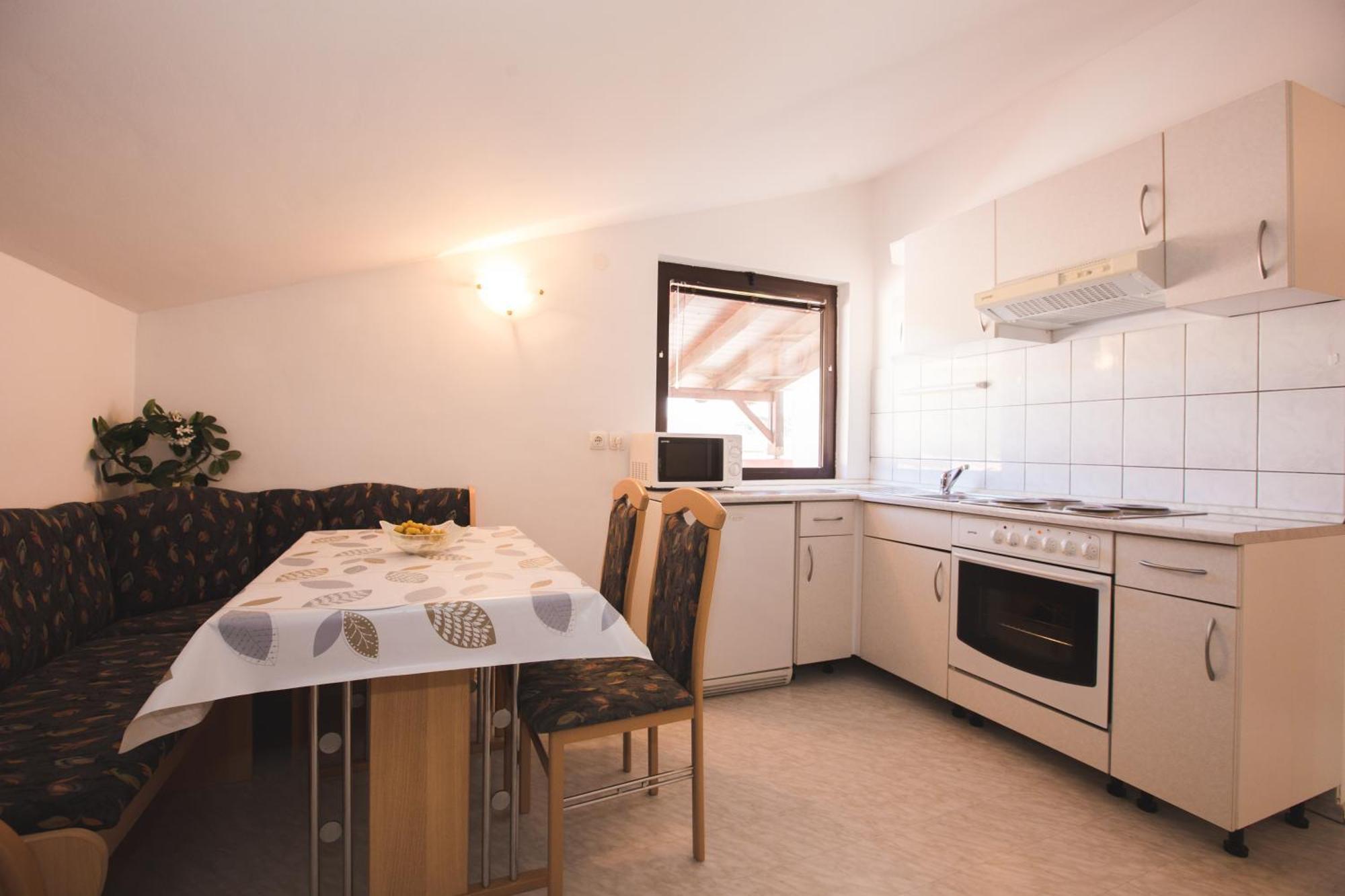 Nada & Darko, Kampor, Rab, Hrvatska Apartment Kampor